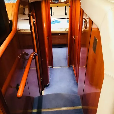 Botel Barca Comfort