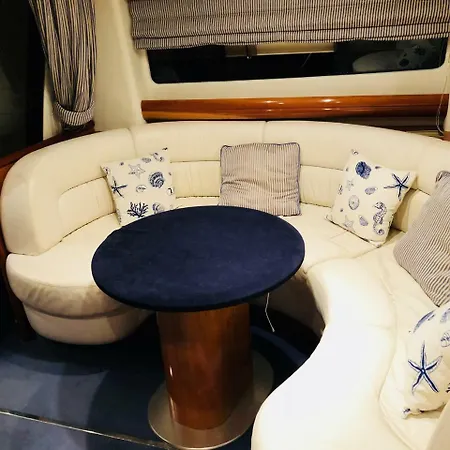 Botel Barca Comfort Tropea